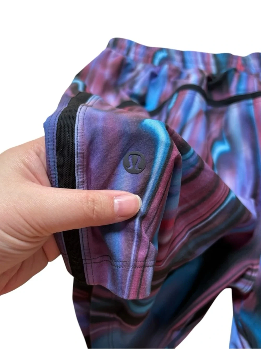 Lululemon Men Pace Breaker Linerless Shorts Size Medium